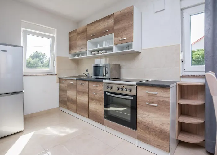 Plaza Ab Apartment *